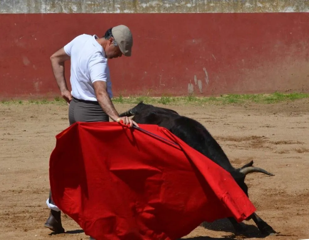 Foto 6 - La Pe&ntilde;a Jos&eacute; Ram&oacute;n Mart&iacute;n celebra su fiesta anual con Manuel Diosleguarde como invitado...
