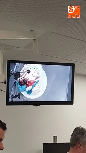 Foto 2 - Los alumnos de Medicina dispondr&aacute;n de un quir&oacute;fano de m&iacute;nima invasi&oacute;n para sus pr&aacute;cticas