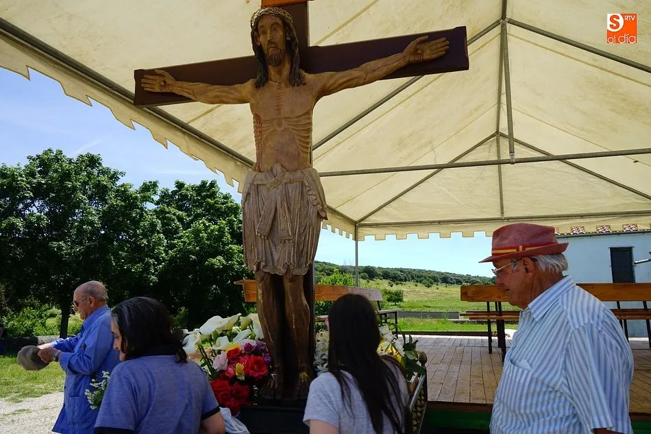 Foto 11 - Miles de personas se congregan para rendir culto al Cristo de Cabrera