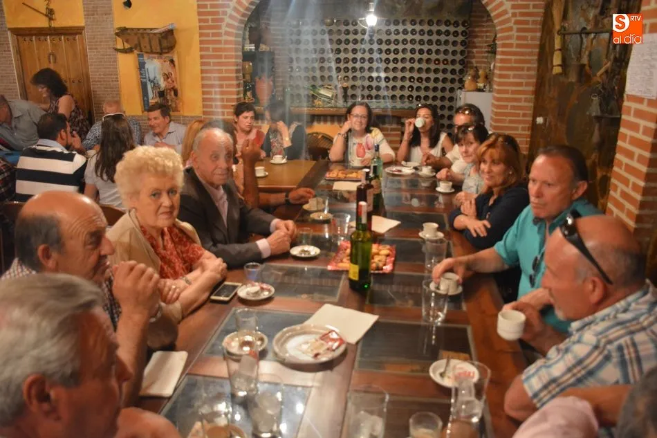 Foto 4 - Cabezabellosa de la Calzada pone el broche final a sus fiestas con una paella  