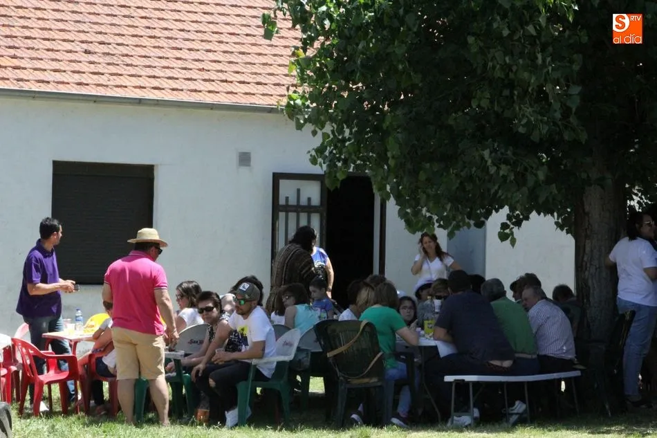 Foto 7 - Una gran paella de 200 raciones para continuar con las fiestas en Boada  