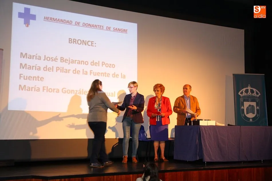 Los donantes más solidarios recibirán medallas en el centro cultural