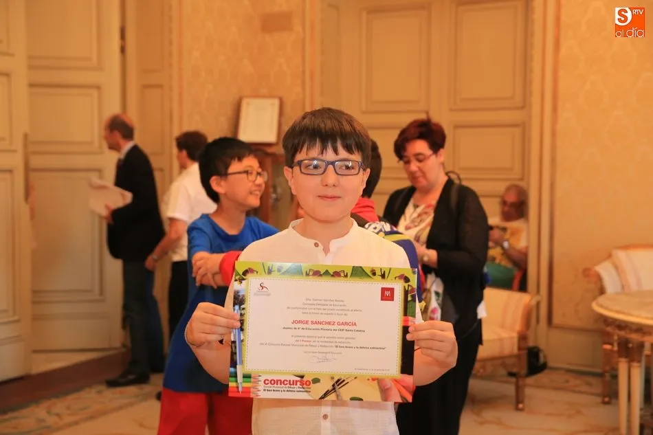 Foto 9 - El Ayuntamiento entrega los diplomas a los ganadores del VI Concurso &lsquo;El toro bravo: un rito&rsquo;  