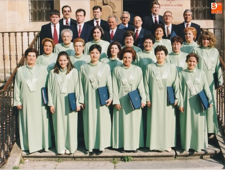 Foto 2 - Voces de Alba