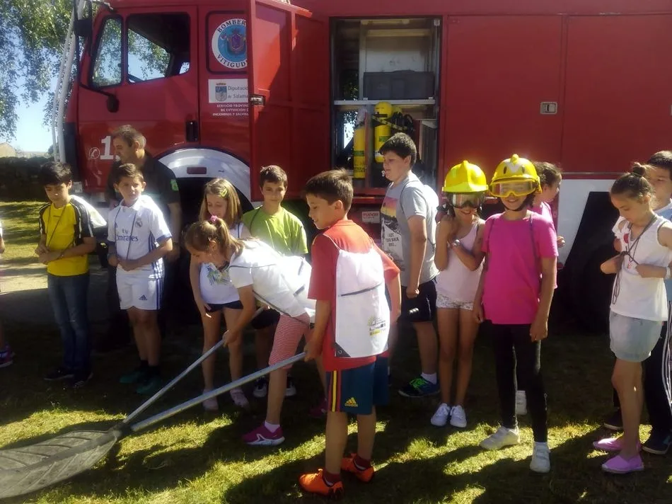 Foto 5 - Jornada se sensibilizaci&oacute;n contra los incendios en el CEIP Manuel Moreno Blanco  