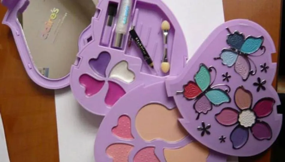 Kit de maquillaje retirado del mercado