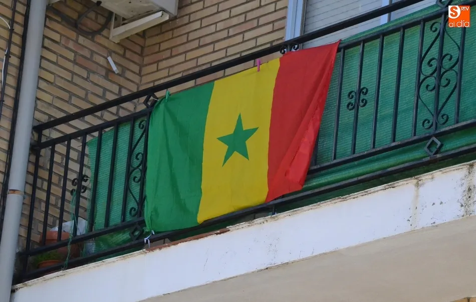 El Mundial saca a los balcones banderas de España, Portugal y… Senegal  