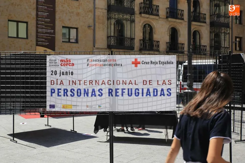 Foto 9 - Cruz Roja sensibiliza sobre el drama de los refugiados con la exposici&oacute;n &lsquo;Personas antes y...