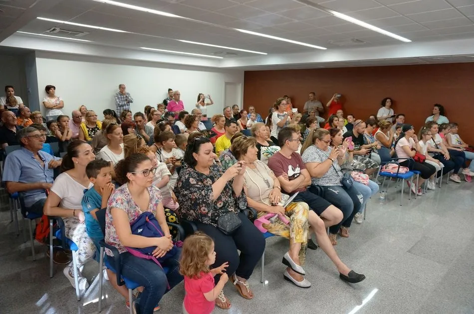 Foto 9 - Gran &eacute;xito de la exhibici&oacute;n infantil de baile y coreograf&iacute;as de fin de curso