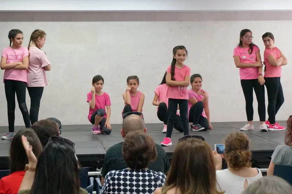 Foto 5 - Gran &eacute;xito de la exhibici&oacute;n infantil de baile y coreograf&iacute;as de fin de curso