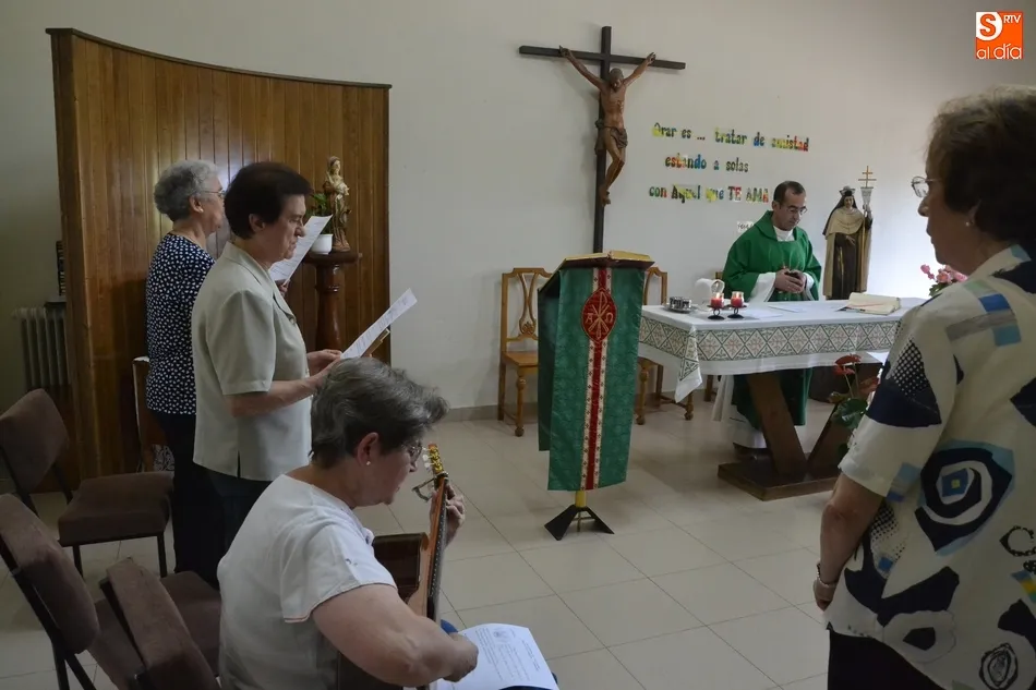 Foto 2 - El Grupo de Oraci&oacute;n Teresiana finaliza sus actividades por este curso  