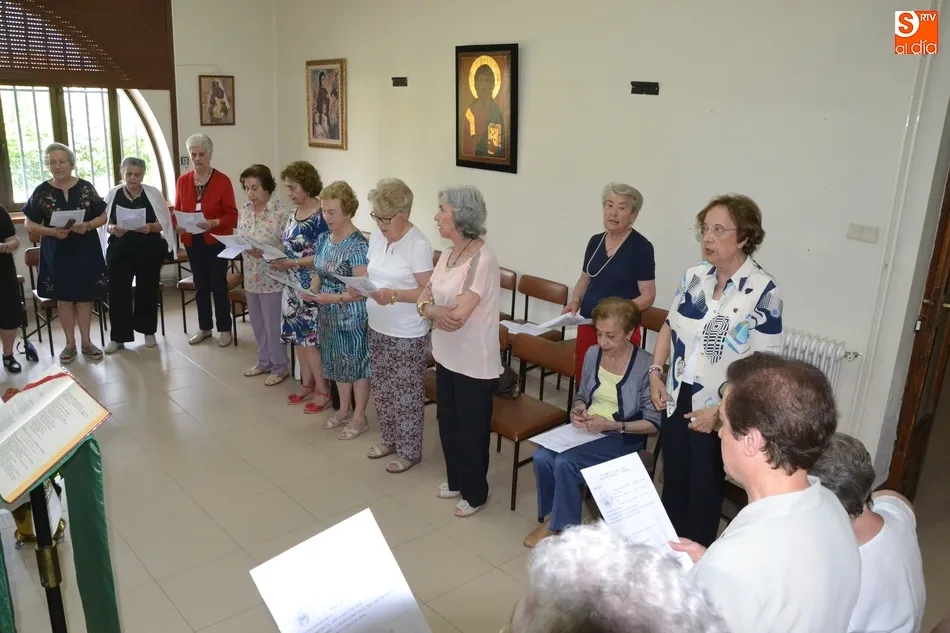 Foto 4 - El Grupo de Oraci&oacute;n Teresiana finaliza sus actividades por este curso  