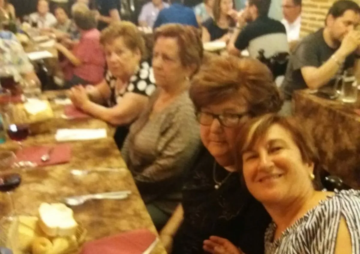 Foto 8 - Las integrantes del grupo de mayores del Centro Social Aldea se van de comida conjunta  