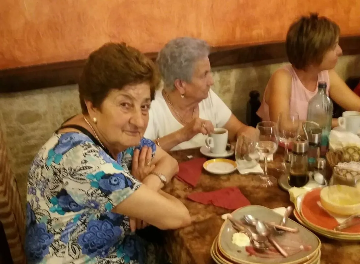 Foto 6 - Las integrantes del grupo de mayores del Centro Social Aldea se van de comida conjunta  