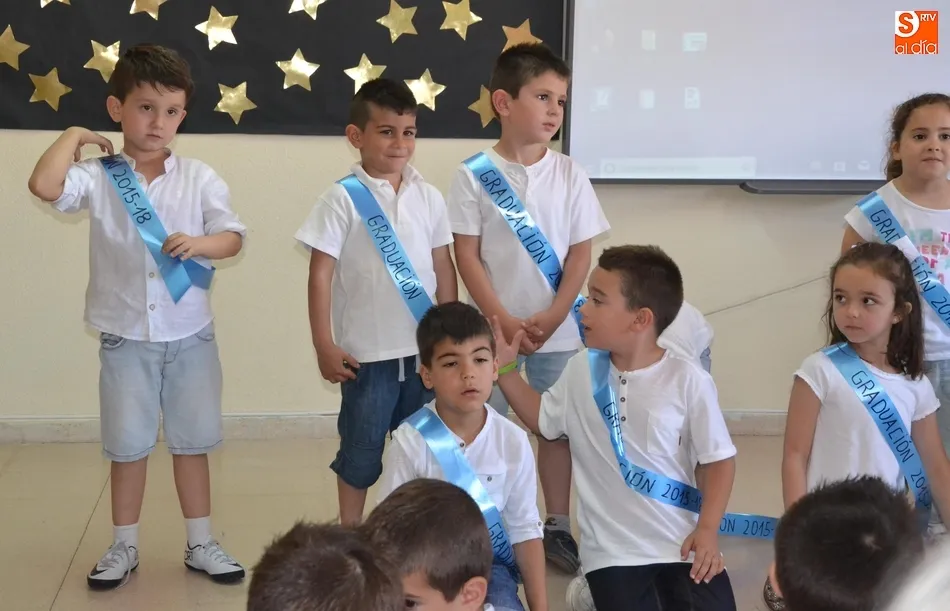 Foto 9 - El Colegio Mir&oacute;briga vive una intensa ma&ntilde;ana con dos ceremonias simult&aacute;neas de graduaci&oacute;n  
