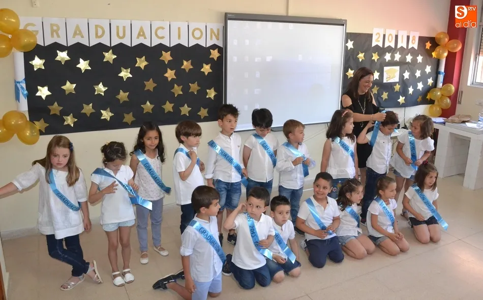 Foto 7 - El Colegio Mir&oacute;briga vive una intensa ma&ntilde;ana con dos ceremonias simult&aacute;neas de graduaci&oacute;n  