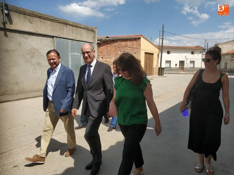 Foto 11 - Finalizan las obras de mejora de las v&iacute;as en Cabezabellosa de la Calzada  