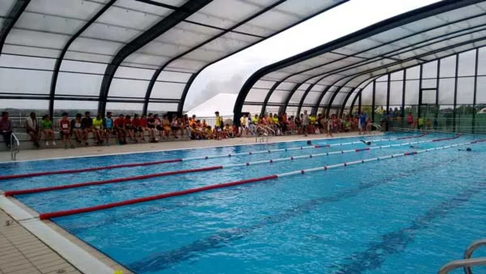 Foto 3 - La piscina climatizada de Sard&oacute;n de los Frailes pasa a ser de verano este s&aacute;bado  