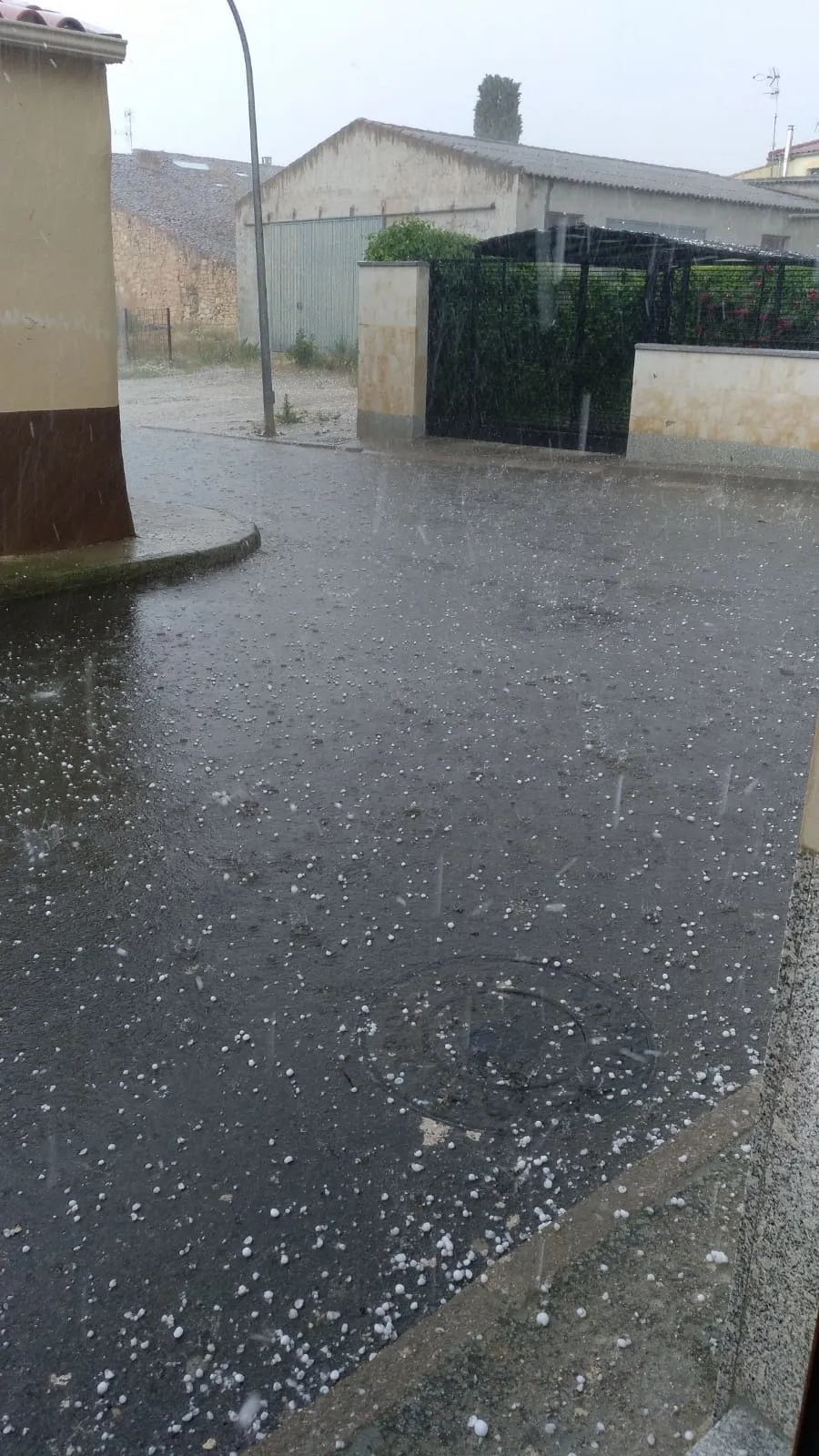Foto 3 - Una fuerte granizada provoca da&ntilde;os en la zona oeste de Las Villas