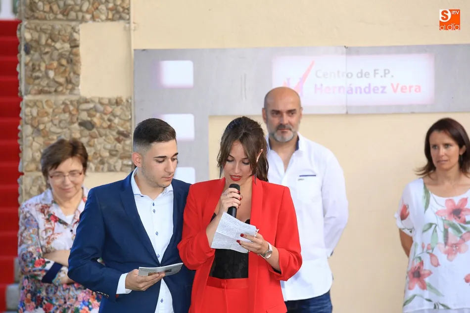 Foto 6 - El Centro de FP Hern&aacute;ndez Vera despide el curso con una emotiva graduaci&oacute;n  