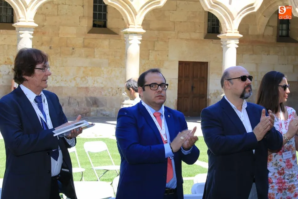 Foto 11 - Los versos de Fray Luis de Le&oacute;n conquistan las Escuelas Menores