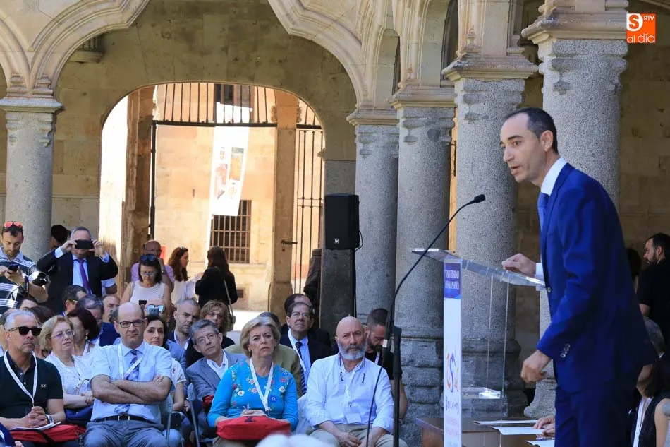 Foto 9 - Los versos de Fray Luis de Le&oacute;n conquistan las Escuelas Menores