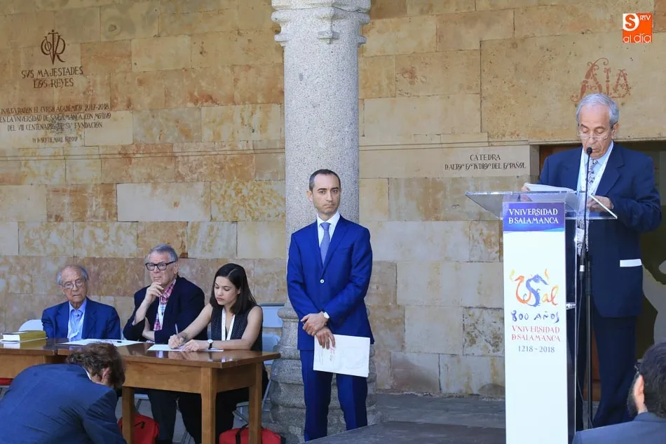 Foto 8 - Los versos de Fray Luis de Le&oacute;n conquistan las Escuelas Menores