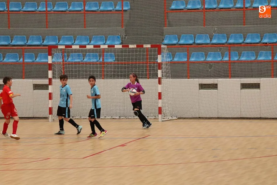 Foto 10 - Arranca el IV Torneo Internacional de F&uacute;tbol Sala Ciudad de Salamanca con cerca de 400 deportistas ...