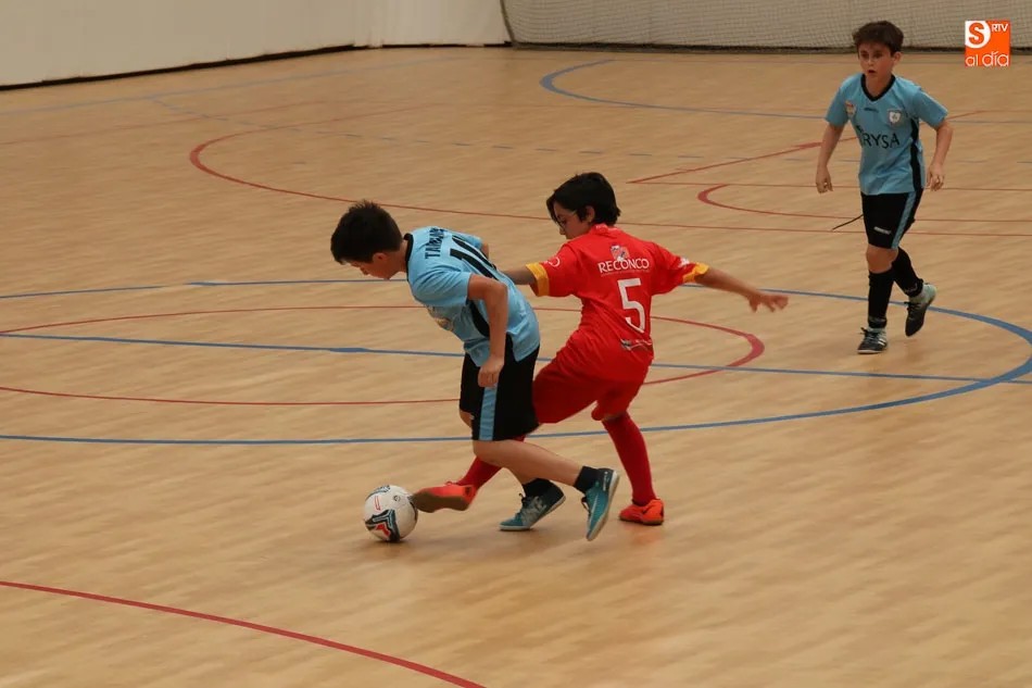 Foto 2 - Arranca el IV Torneo Internacional de F&uacute;tbol Sala Ciudad de Salamanca con cerca de 400 deportistas ...