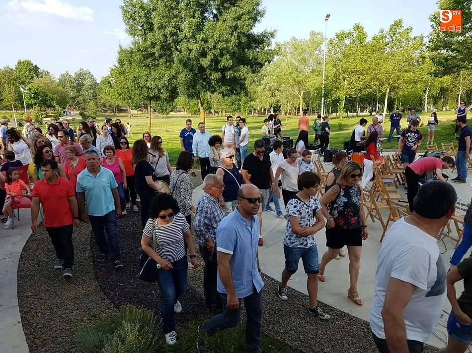 Foto 6 - Ritmo y naturaleza en el final de curso de la Escuela de M&uacute;sica