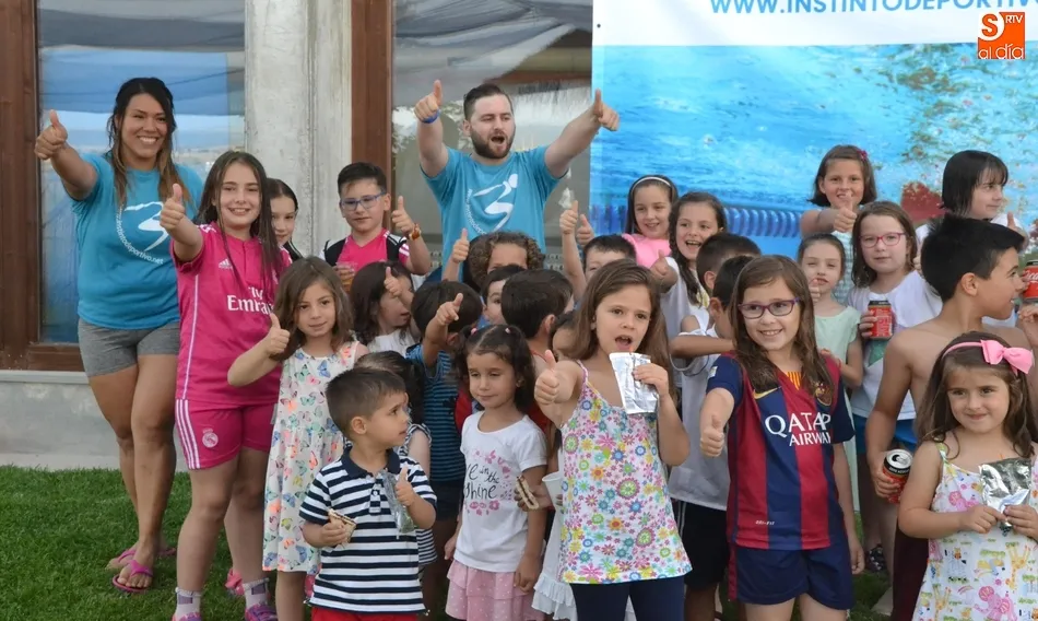 Foto 5 - Divertida fiesta de fin de curso en el Centro Acu&aacute;tico y Deportivo  