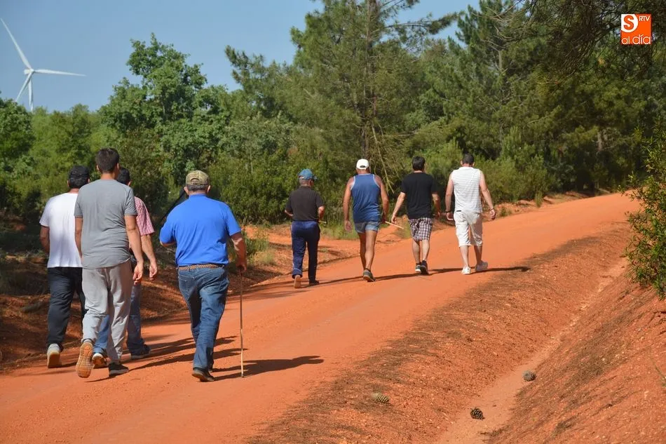 Foto 4 - Santiz y Mayalde, una marcha de hermanamiento