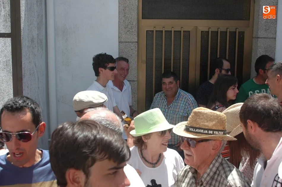 Foto 11 - Un animado encierro a caballo logra la atenci&oacute;n de cientos de aficionados  