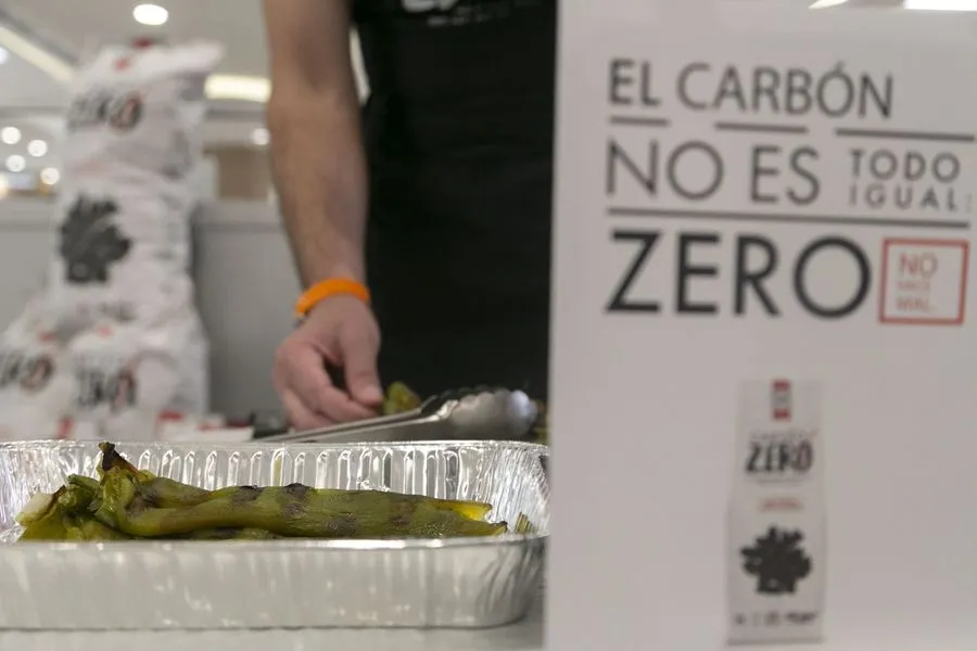 Foto 3 - Gran acogida por parte del p&uacute;blico en la presentaci&oacute;n del revolucionario &lsquo;Carb&oacute;n Zero&rsquo;  
