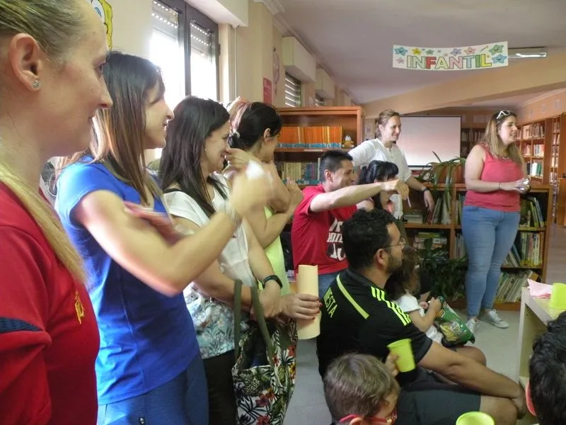 Foto 2 - Los alumnos de la guarder&iacute;a de la localidad de la Calzada concluyen&nbsp;el curso con divertidas...