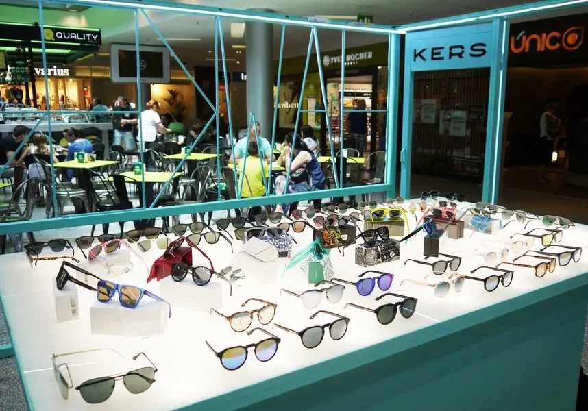 Foto 7 - Hawkers abre un punto de venta en El Tormes  