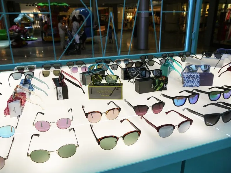 Foto 5 - Hawkers abre un punto de venta en El Tormes  