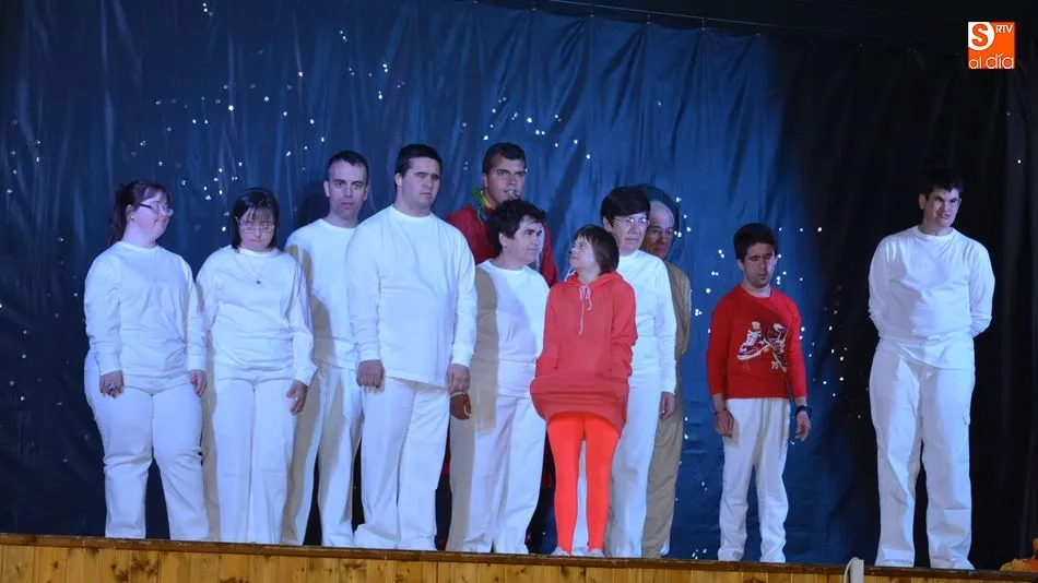 Foto 7 - El Lazarillo y Maison Close copan los premios del II Certamen de Teatro