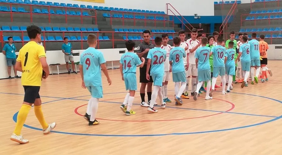 Foto 8 - El III Cadete se mete en las semis del Torneo Ciudad de Salamanca tras ganar a Inter Movistar  