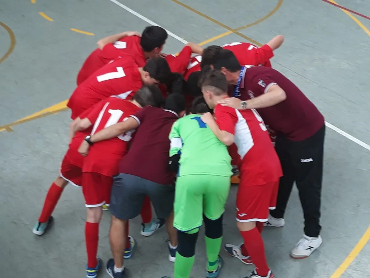 Foto 3 - El III Cadete se mete en las semis del Torneo Ciudad de Salamanca tras ganar a Inter Movistar  
