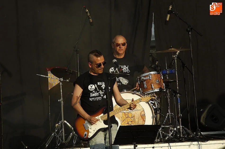 Foto 5 - Nuevo &eacute;xito del Mejill&oacute;n Rock que reparti&oacute; 300 kilos de mejillones