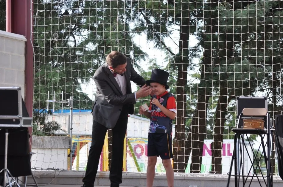 Foto 7 - Los m&aacute;s peque&ntilde;os protagonizan la jornada festiva en Carrascal de Barregas