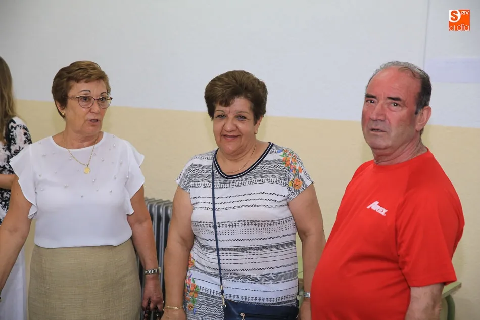 Foto 3 - La Asociaci&oacute;n Navega re&uacute;ne a socios y vecinos para compartir un vino de honor