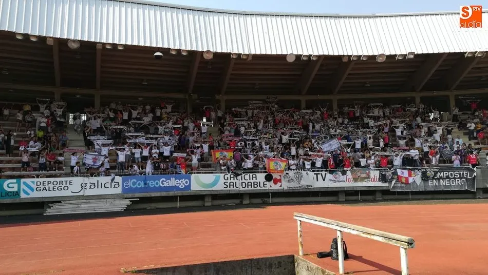 Foto 7 - Todas las jugadas del Compostela 0 Salmantino UDS 1  