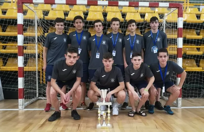 Foto 4 - El III Cadete, subcampe&oacute;n del Torneo Ciudad de Salamanca tras perder la final por la m&iacute;nima  