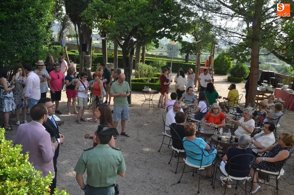 Foto 2 - El Parador estrena visitas teatralizadas en la jornada de puertas abiertas por su 90&ordm; Aniversario  