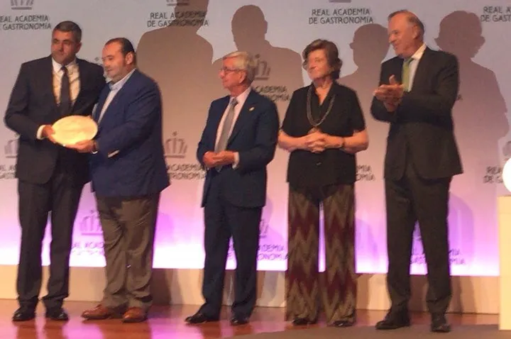 Foto 2 - Joselito recibe el Premio Nacional de Gastronom&iacute;a