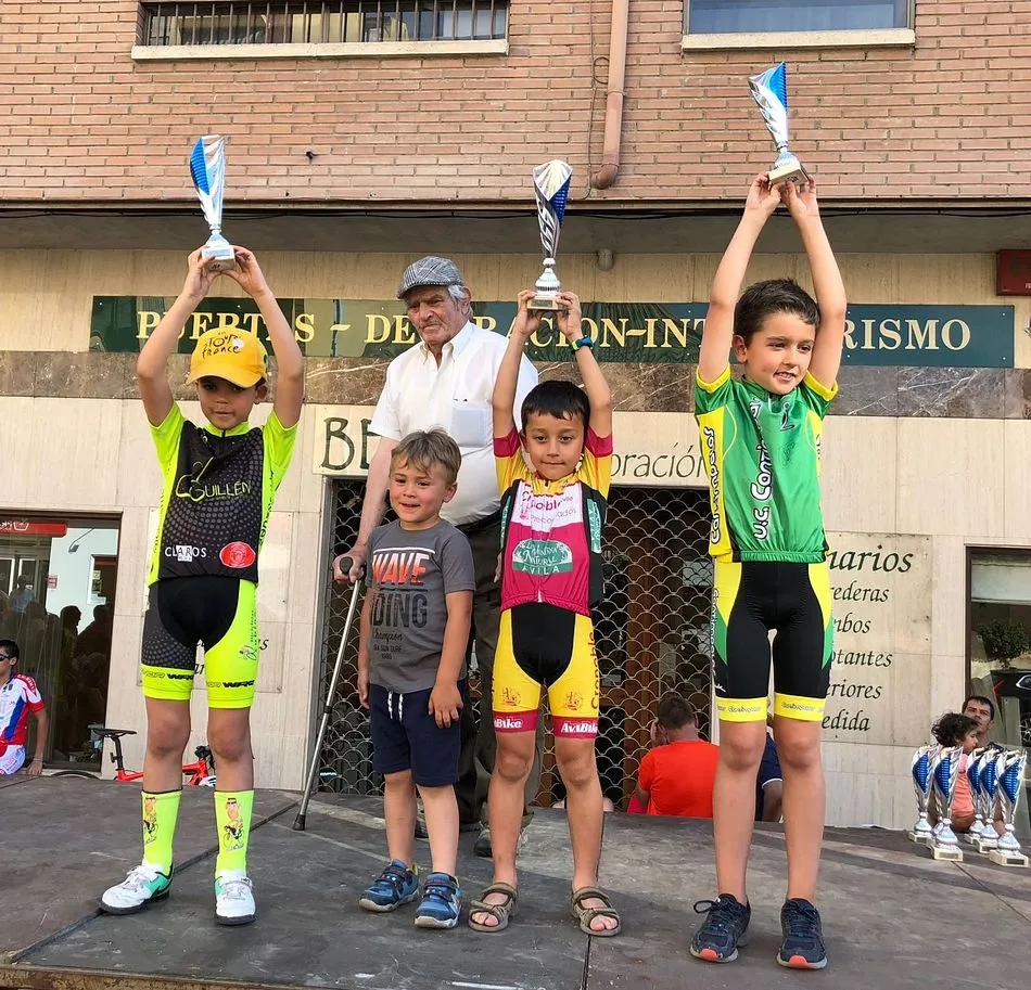 Foto 4 - Podio para David Mart&iacute;n y Jorge Hern&aacute;ndez en Segovia