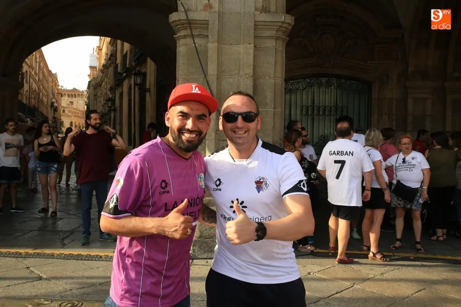 Foto 5 - El presidente del Salmantino UDS promete volver muy pronto al Sal&oacute;n de Recepciones  
