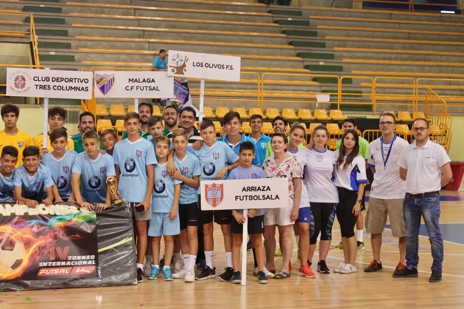 Foto 3 - Nutrida participaci&oacute;n y &eacute;xito del torneo Futsal Ciudad de Salamanca